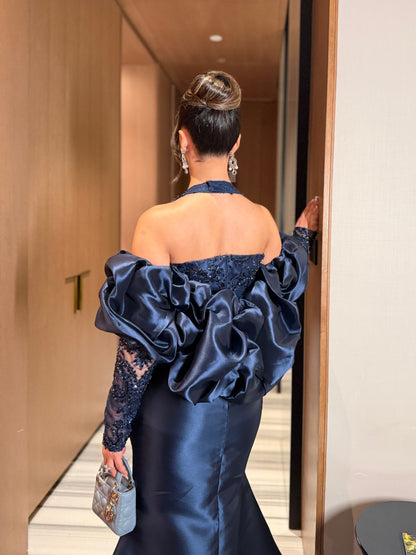 NILA in Néon Navy